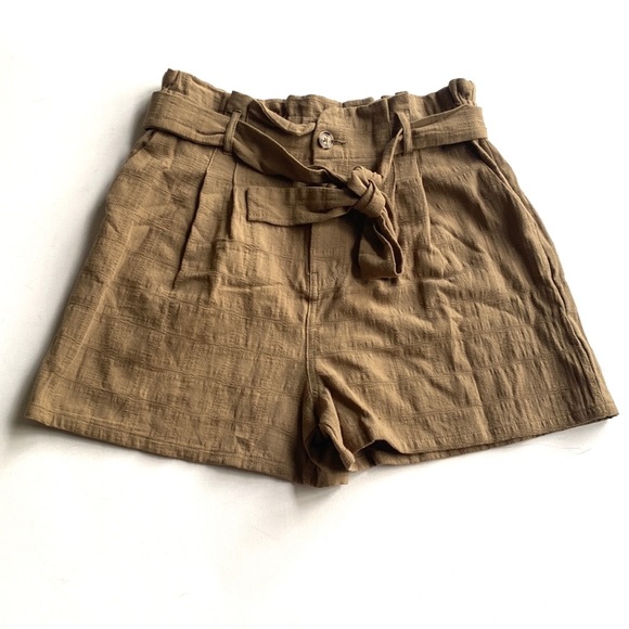 (A6) Good Luck Gem High Waist Paperbag Shorts, Size Large, NWT - Picture 7 of 12